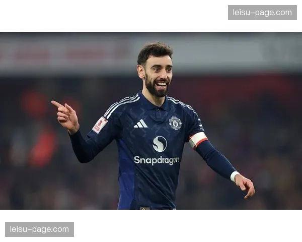 曼联马奎尔红牌下场影响比赛走势 十人应战艰难守住平局